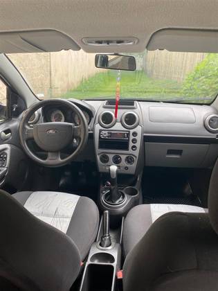FORD FIESTA 1.6 MPI HATCH 8V FLEX 4P MANUAL